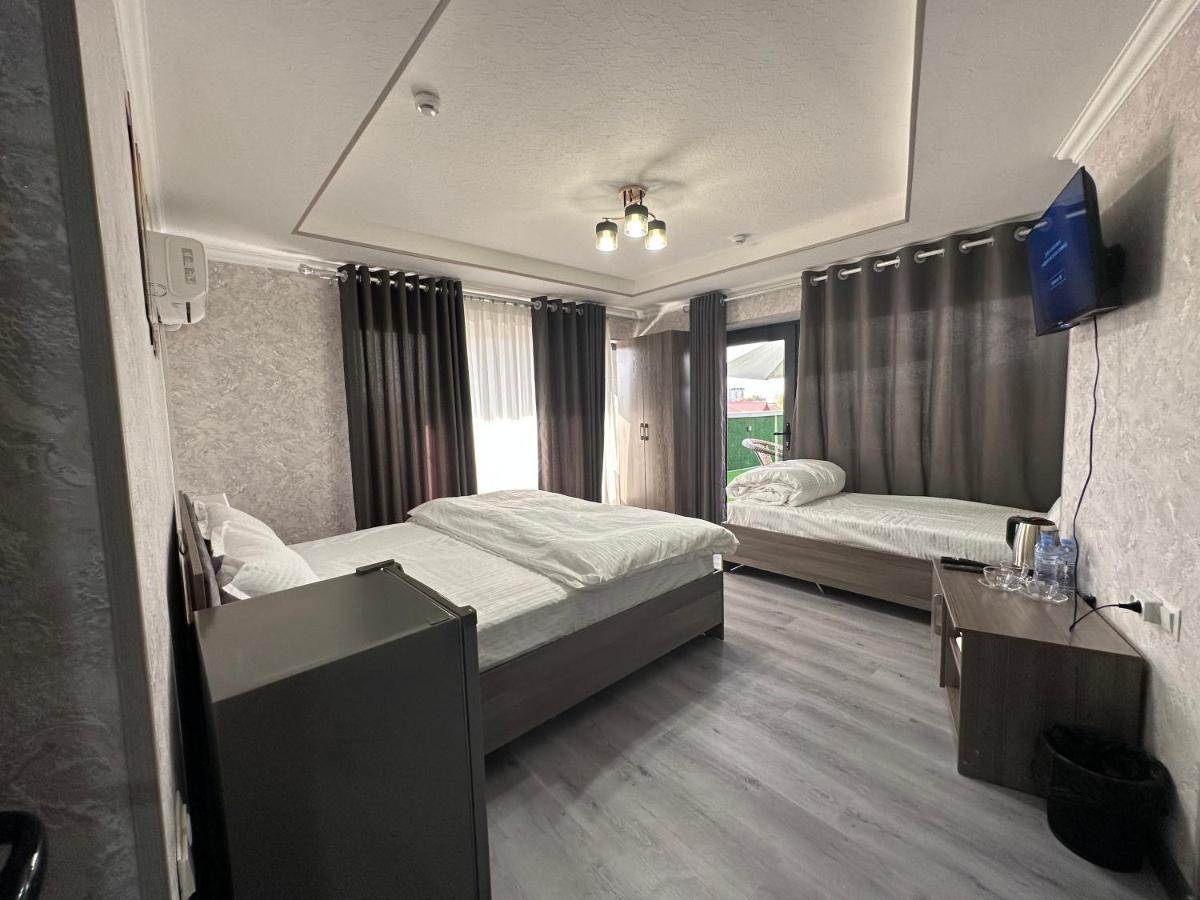Byond Hotel & Hostel Tashkent Exterior photo
